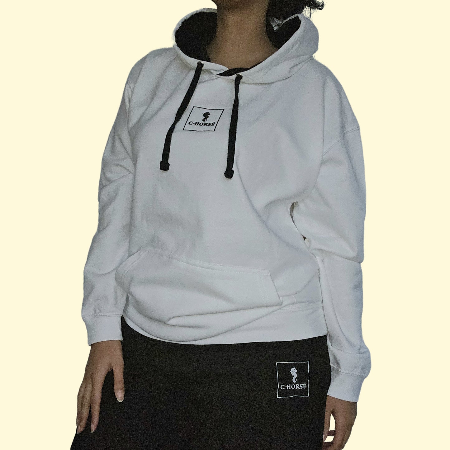 VH82 - Twocoloured Hoodie Regular Fit